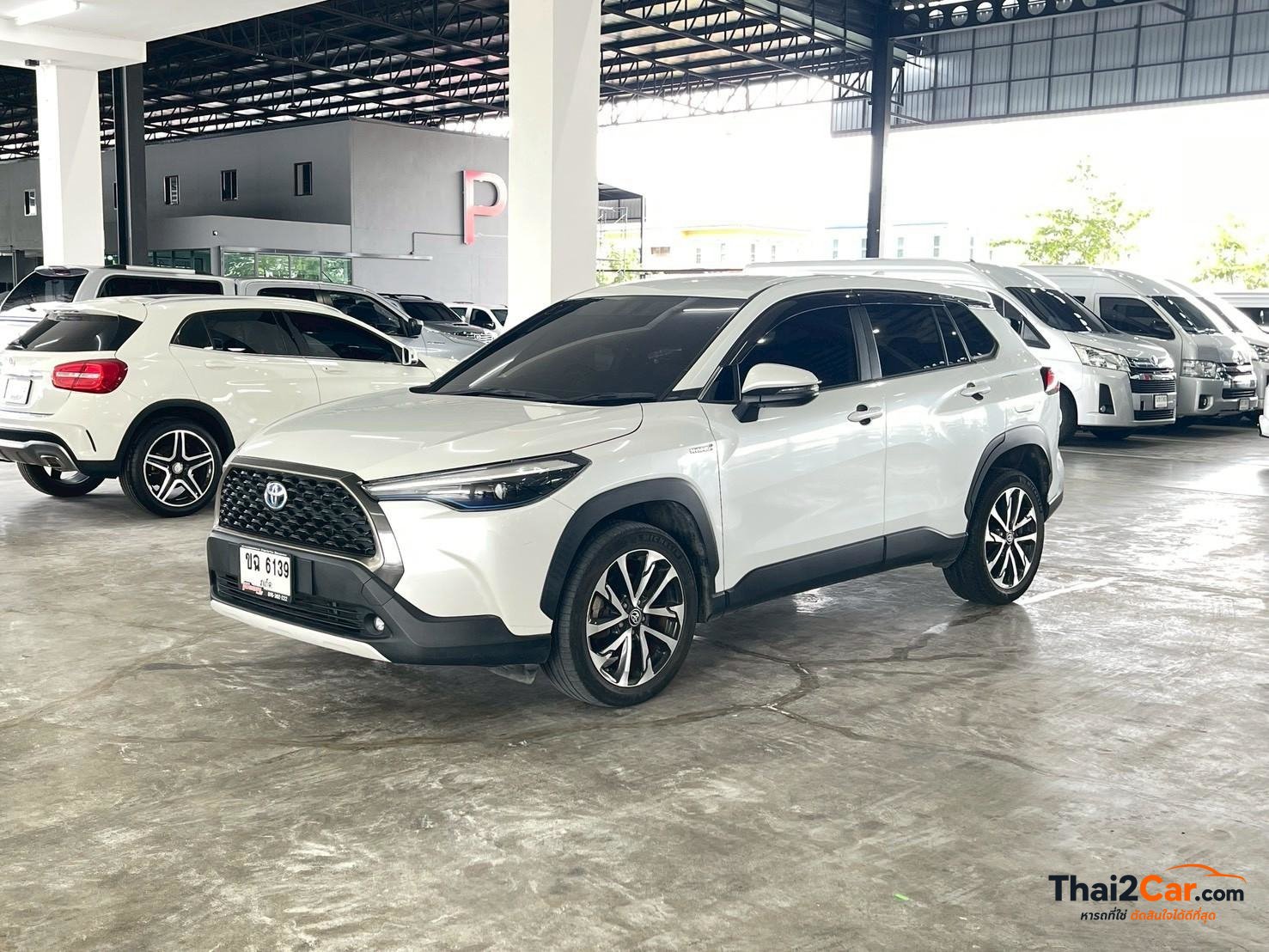 Toyota Corolla Cross Corolla Cross 1.8Hybrid Premium จด23 เกียร์ AT สีขาว ไมล์ 50,691 กม. ผ่อนเริ่มต้น 11,xxx/เดือน 2022