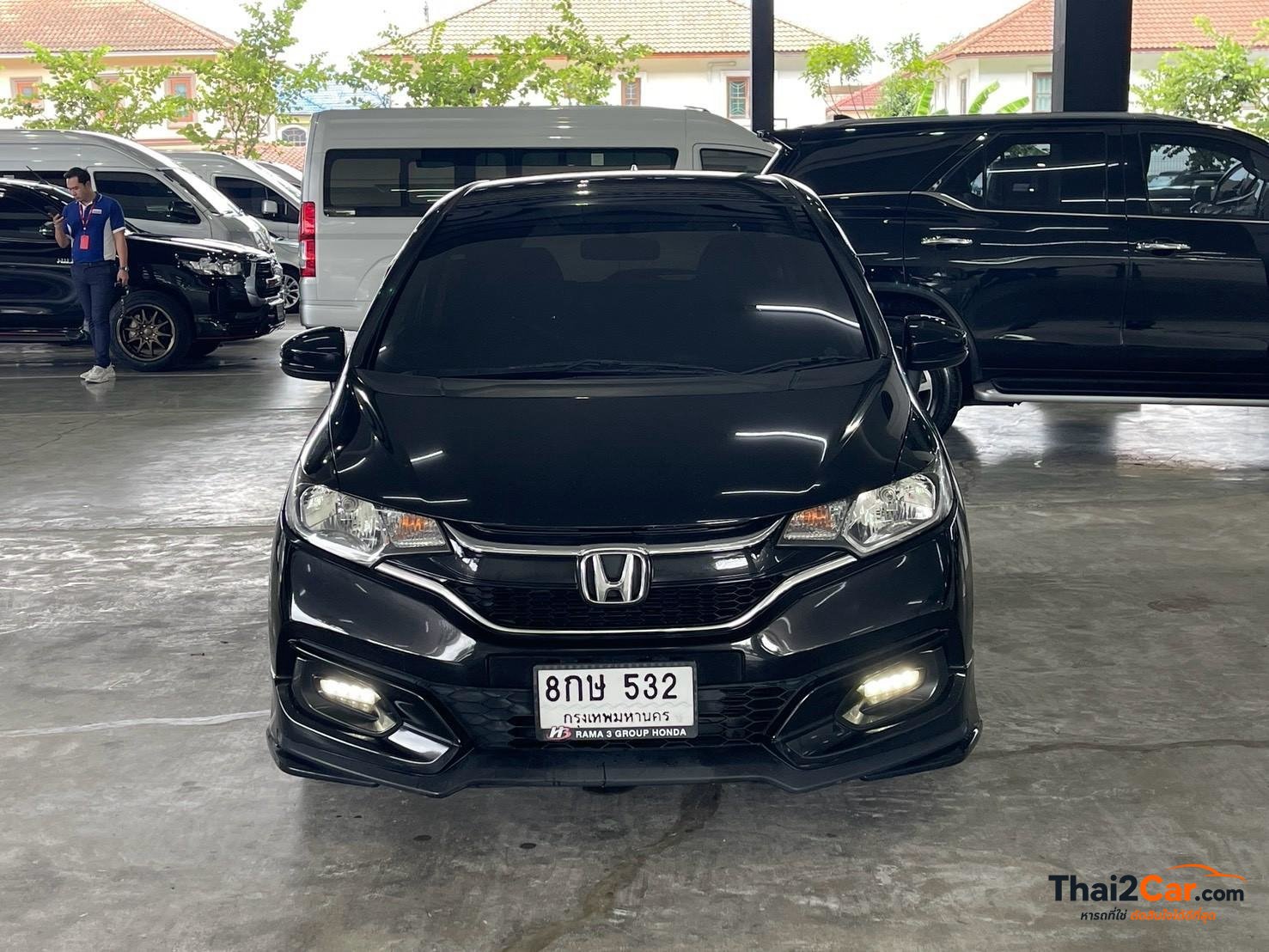 Honda Jazz Jazz 1.5V+ เกียร์ AT สีดำ ไมล์ 129,205 กม. ผ่อนเริ่มต้น 7,xxx/เดือน 2019
