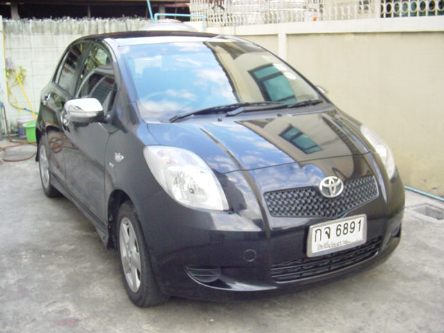 TOYOTA YARIS 2006