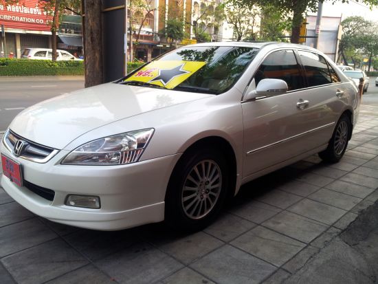 HONDA Accord 2005