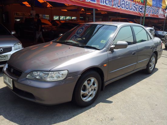 HONDA Accord 2000