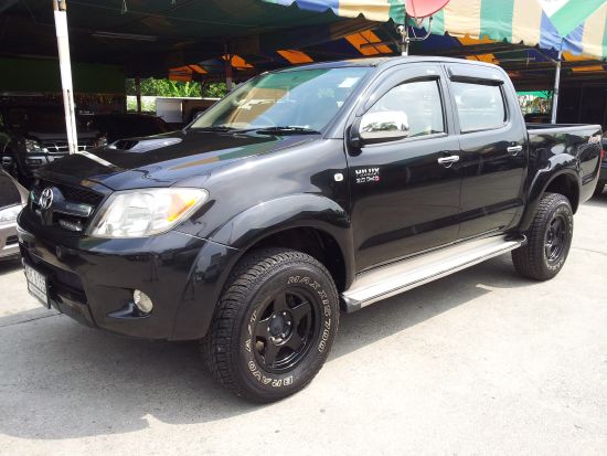 TOYOTA Hilux Vigo 4D 4x4 2005