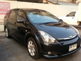 TOYOTA Wish 2005