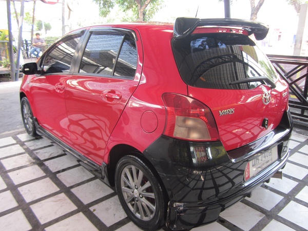 TOYOTA yaris 2008