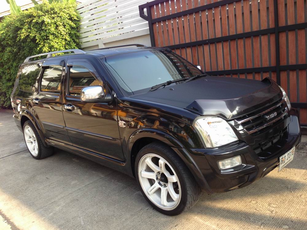 ISUZU Adventure 2005