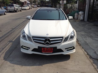 MERCEDES-BENZ E200 Coupe 2013