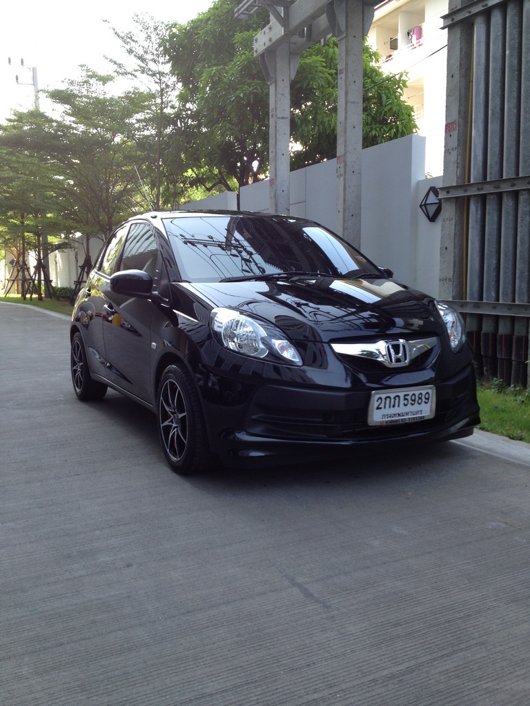HONDA Brio V AT 2014