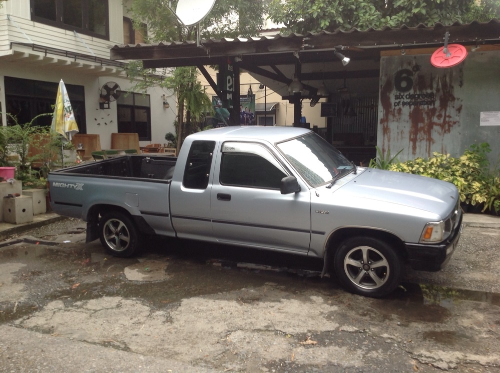 TOYOTA Mighty x 1996