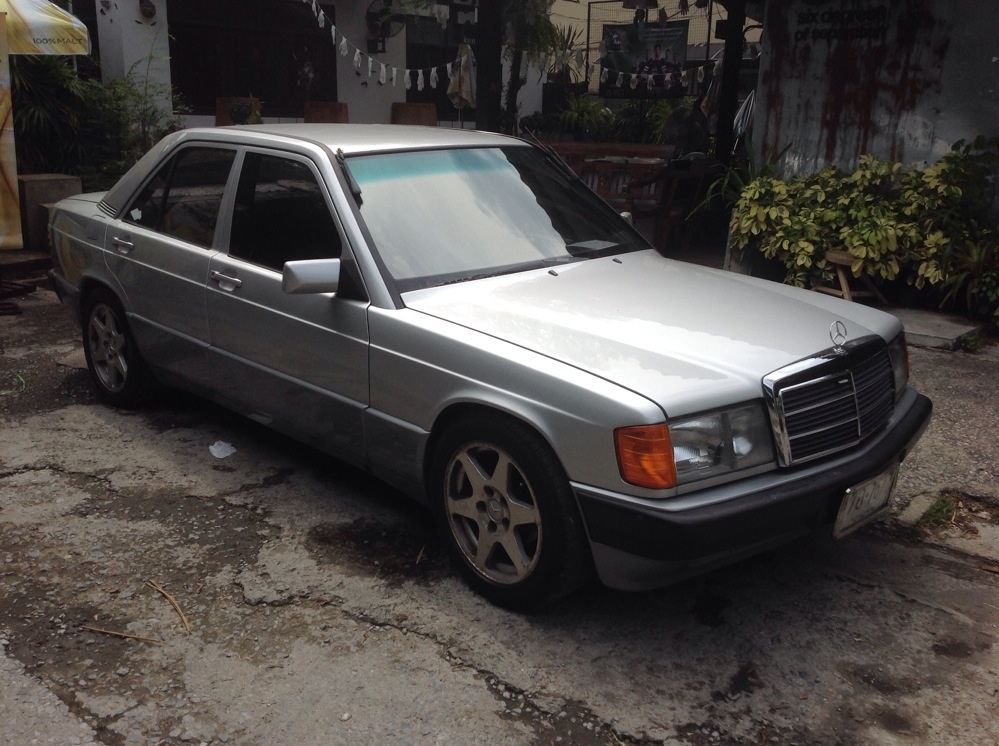 MERCEDES-BENZ 190E 1.8i 1993