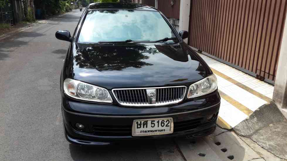 NISSAN neo ท้ายแตงโม 2004