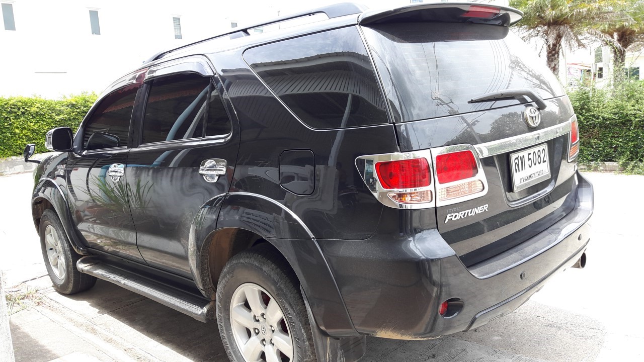 TOYOTA FORTUNER 2005