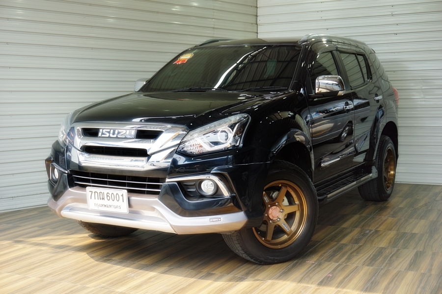 ISUZU MU-X 2018