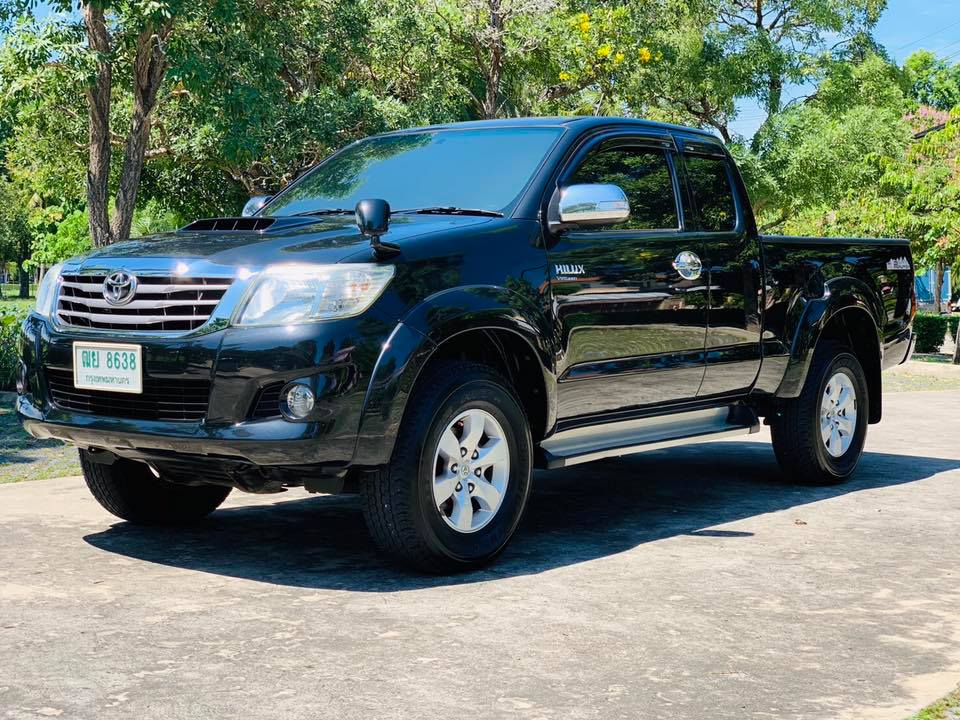 TOYOTA HILUX VIGO CHAMP 2013