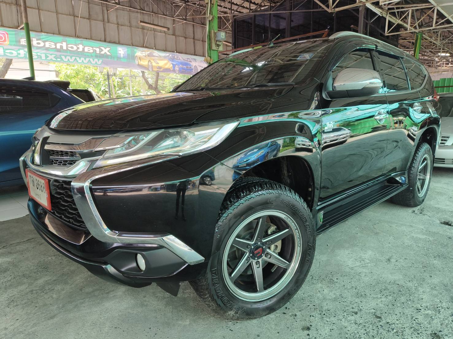 MITSUBISHI PAJERO SPORT 2016