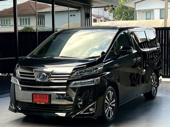 TOYOTA VELLFIRE 2018