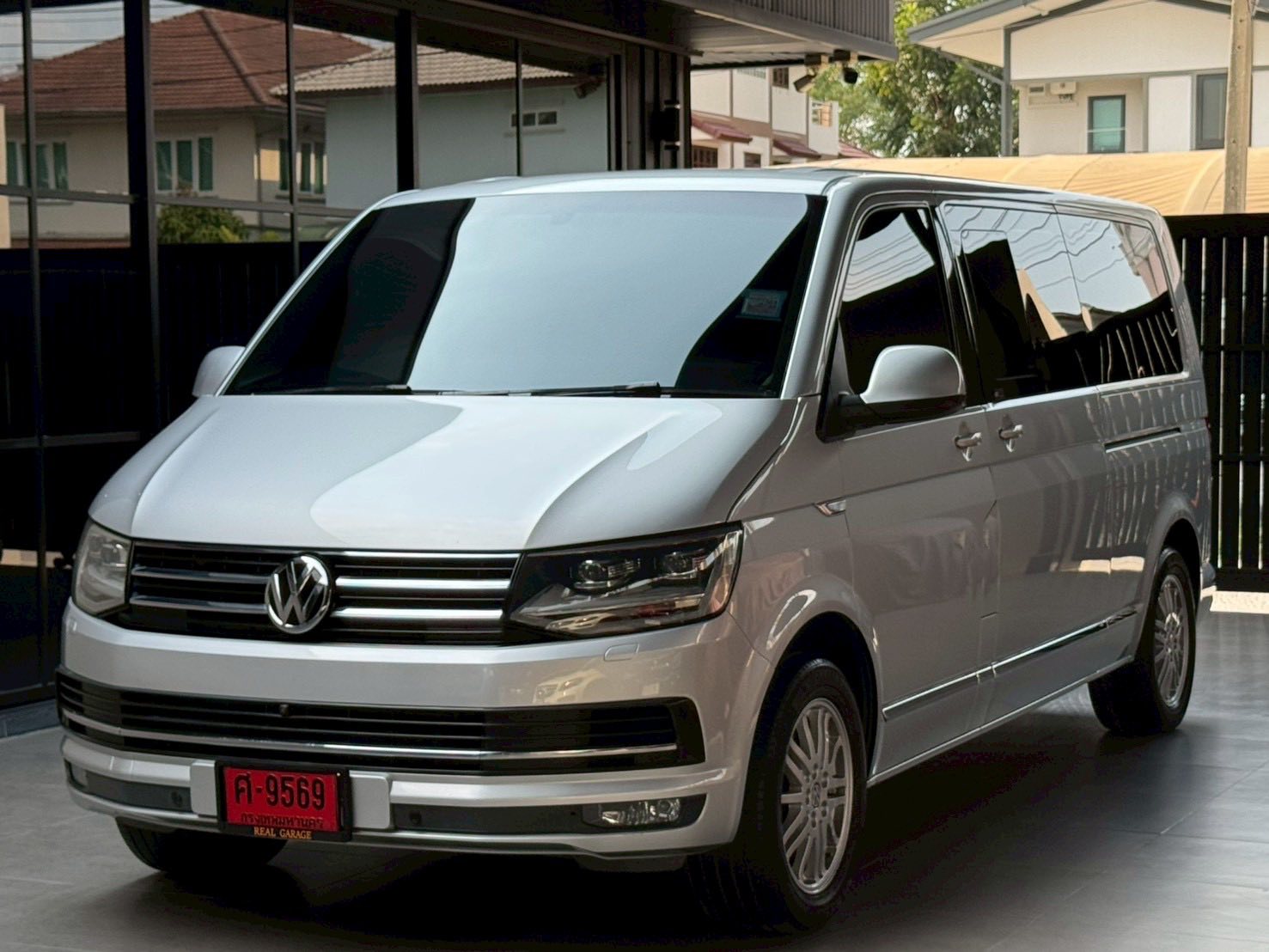 VOLKSWAGEN CARAVELLE 2018