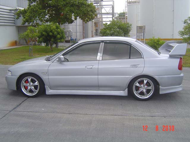 MITSUBISHI LANCER 1997